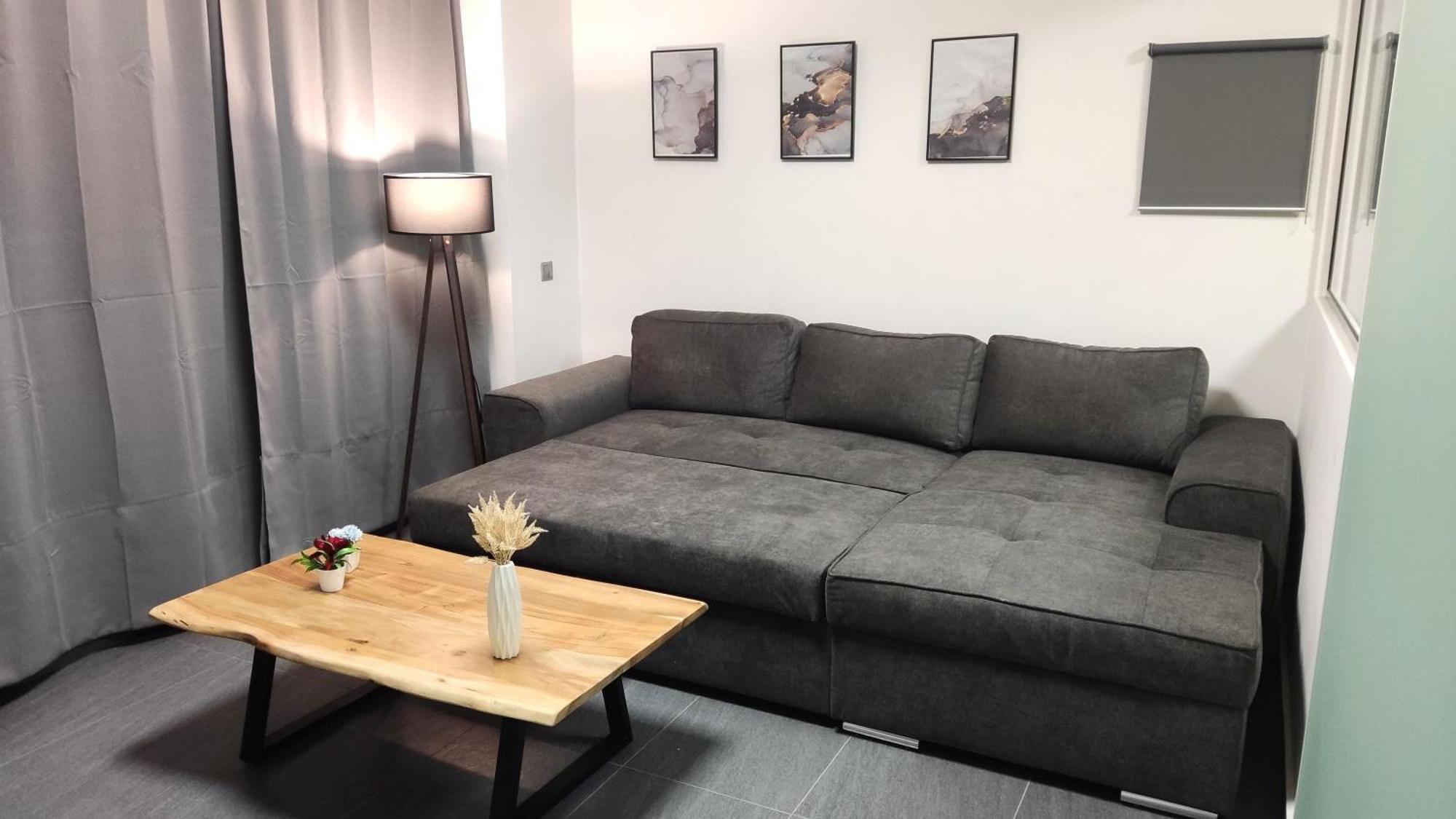 Ermou Downtown Suites By Athens Urban Retreat Bagian luar foto