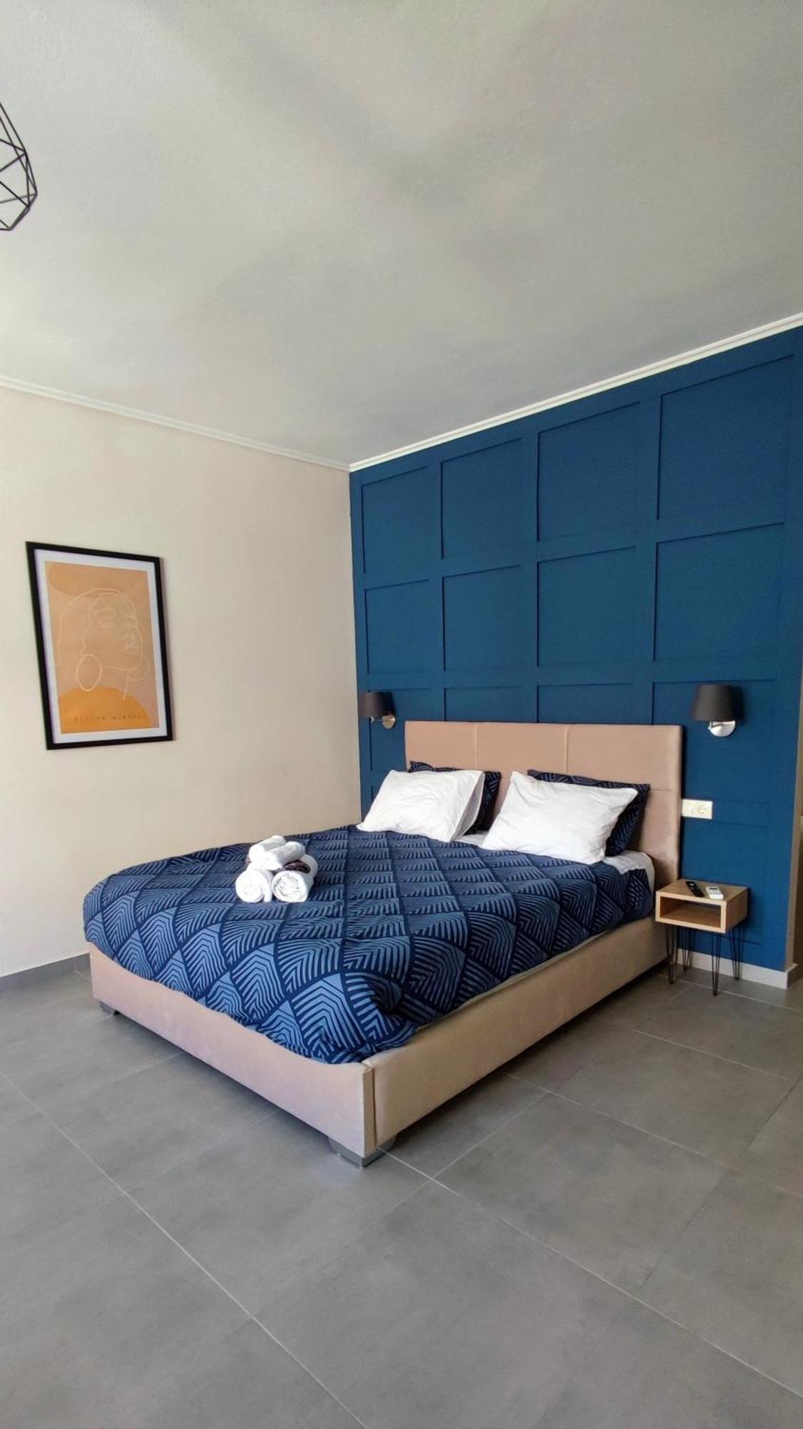 Ermou Downtown Suites By Athens Urban Retreat Bagian luar foto