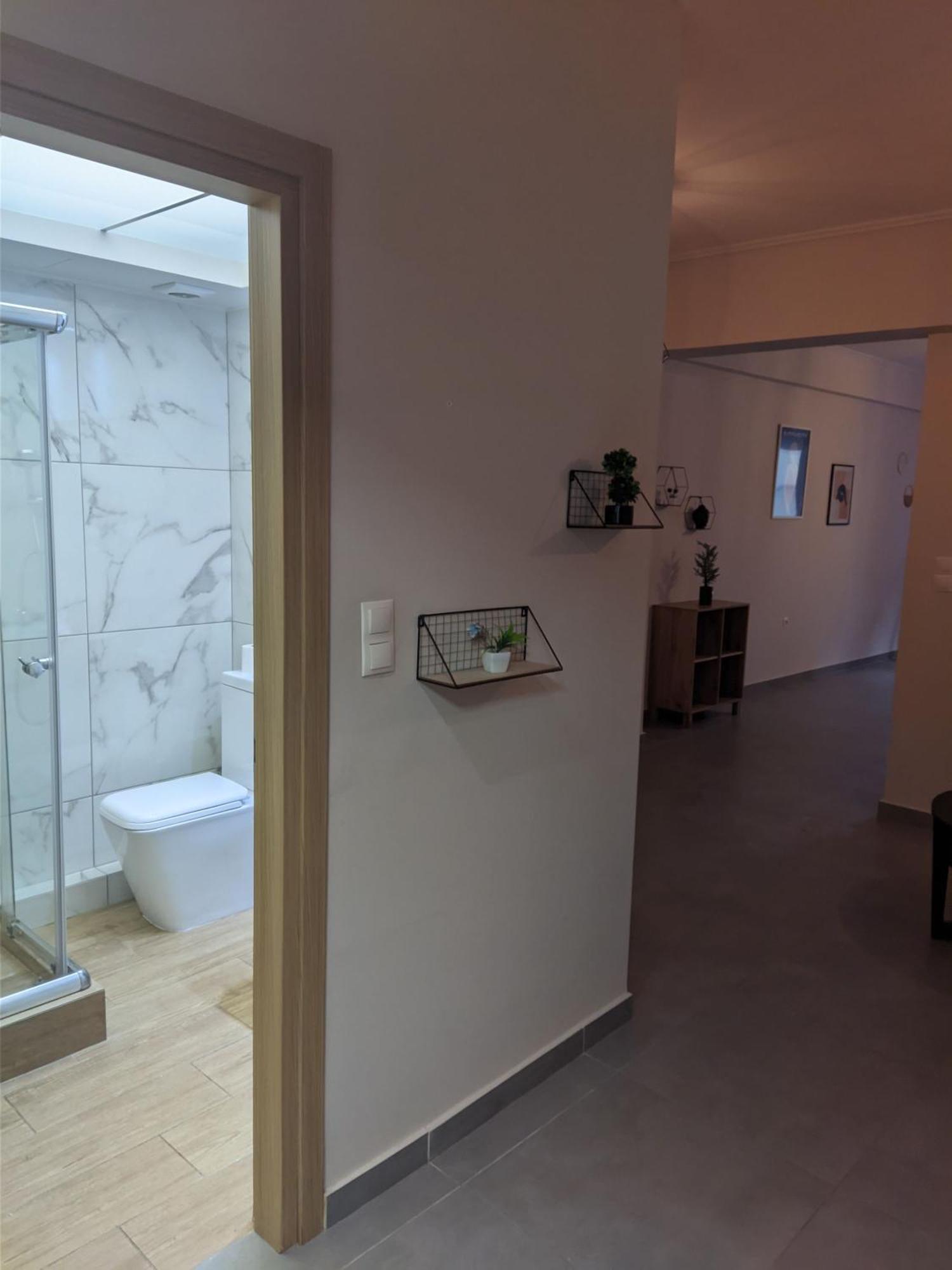 Ermou Downtown Suites By Athens Urban Retreat Bagian luar foto
