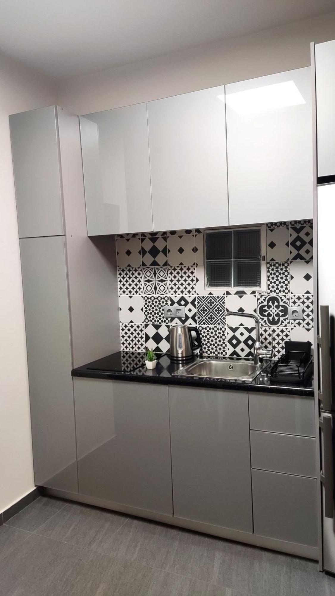 Ermou Downtown Suites By Athens Urban Retreat Bagian luar foto