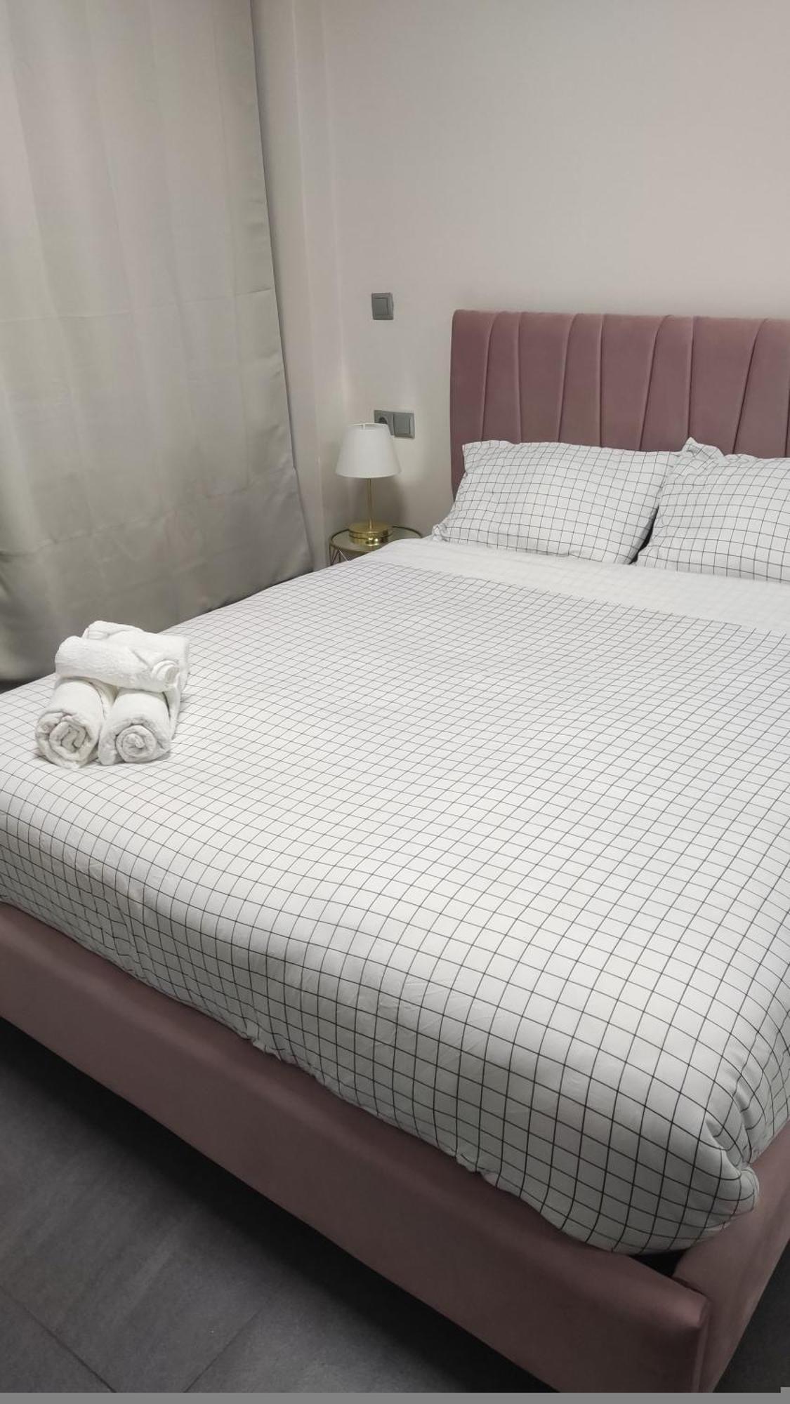 Ermou Downtown Suites By Athens Urban Retreat Bagian luar foto