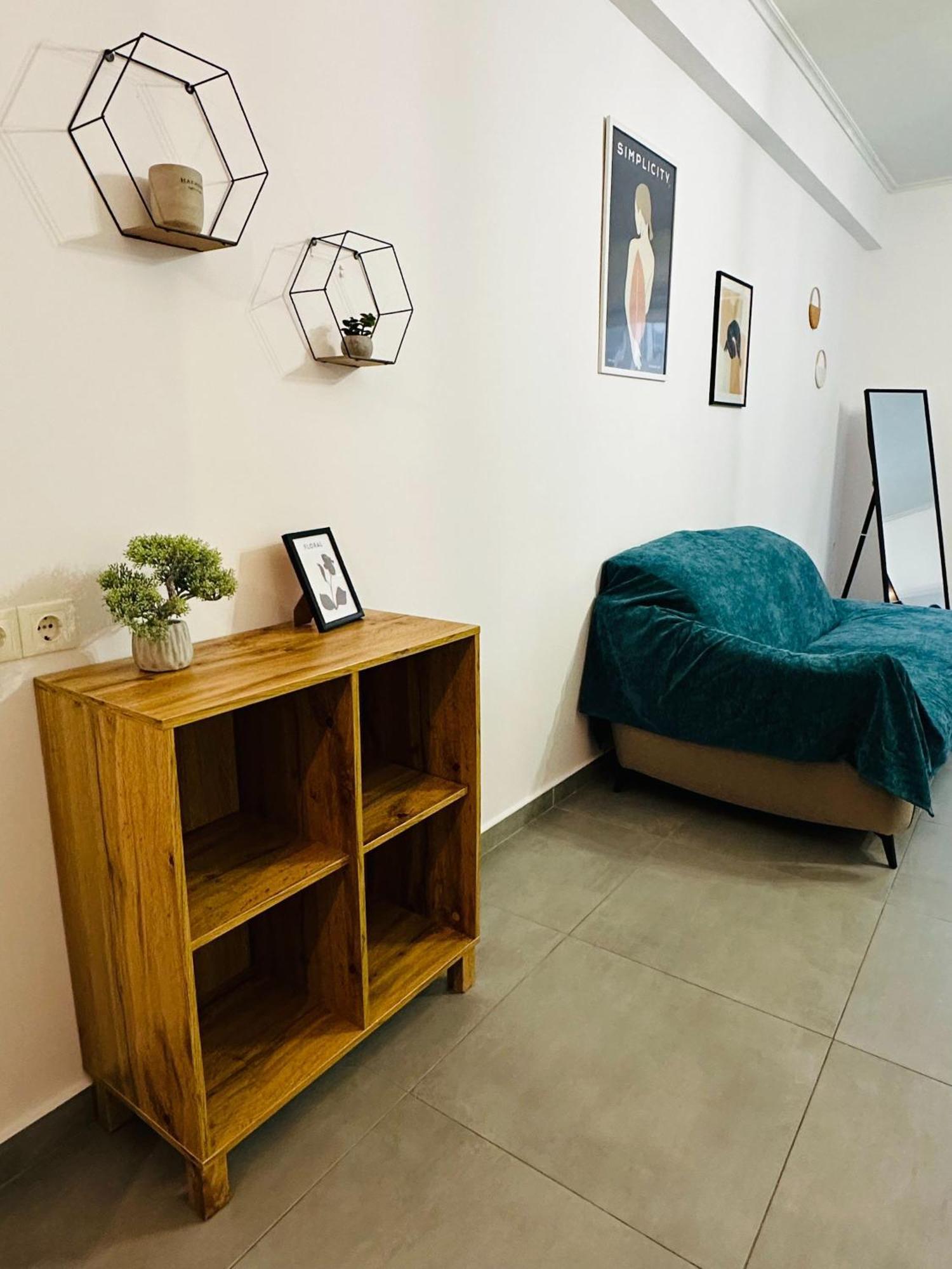 Ermou Downtown Suites By Athens Urban Retreat Bagian luar foto