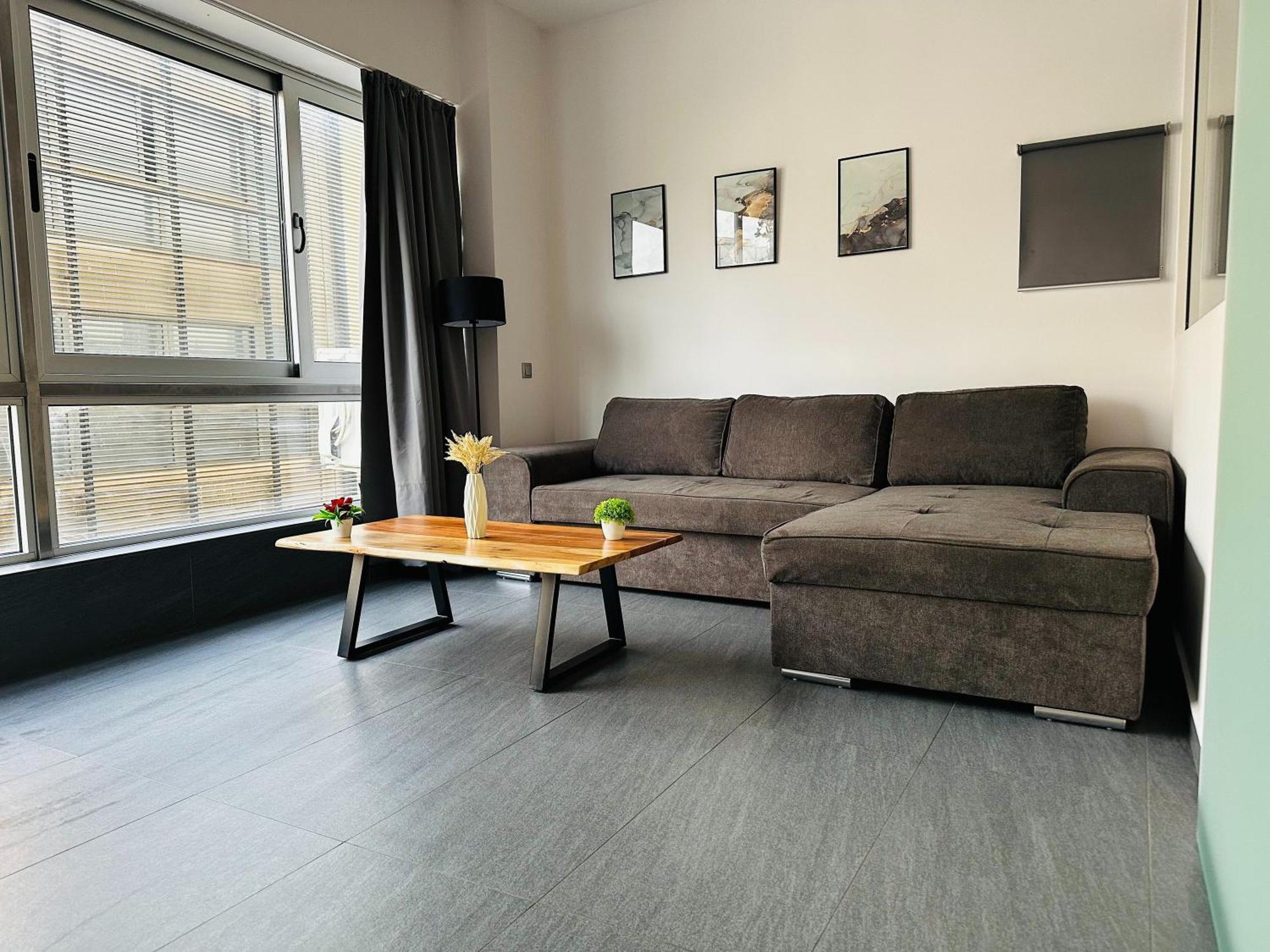 Ermou Downtown Suites By Athens Urban Retreat Bagian luar foto